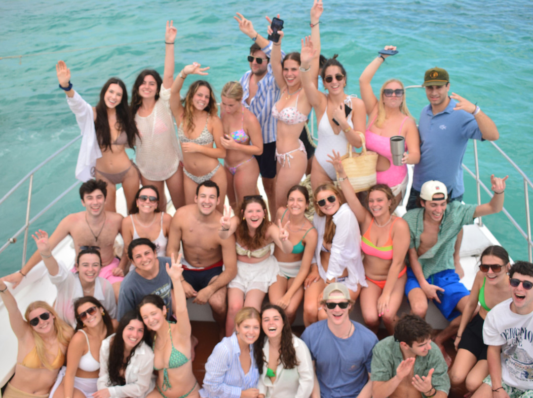 Going Party Boat-蓬塔卡纳必去景点