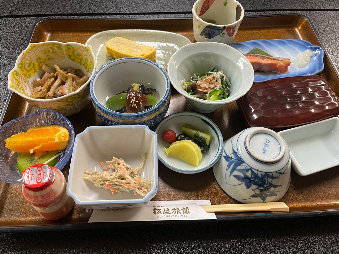 吉扎肯松屋旅馆主图
