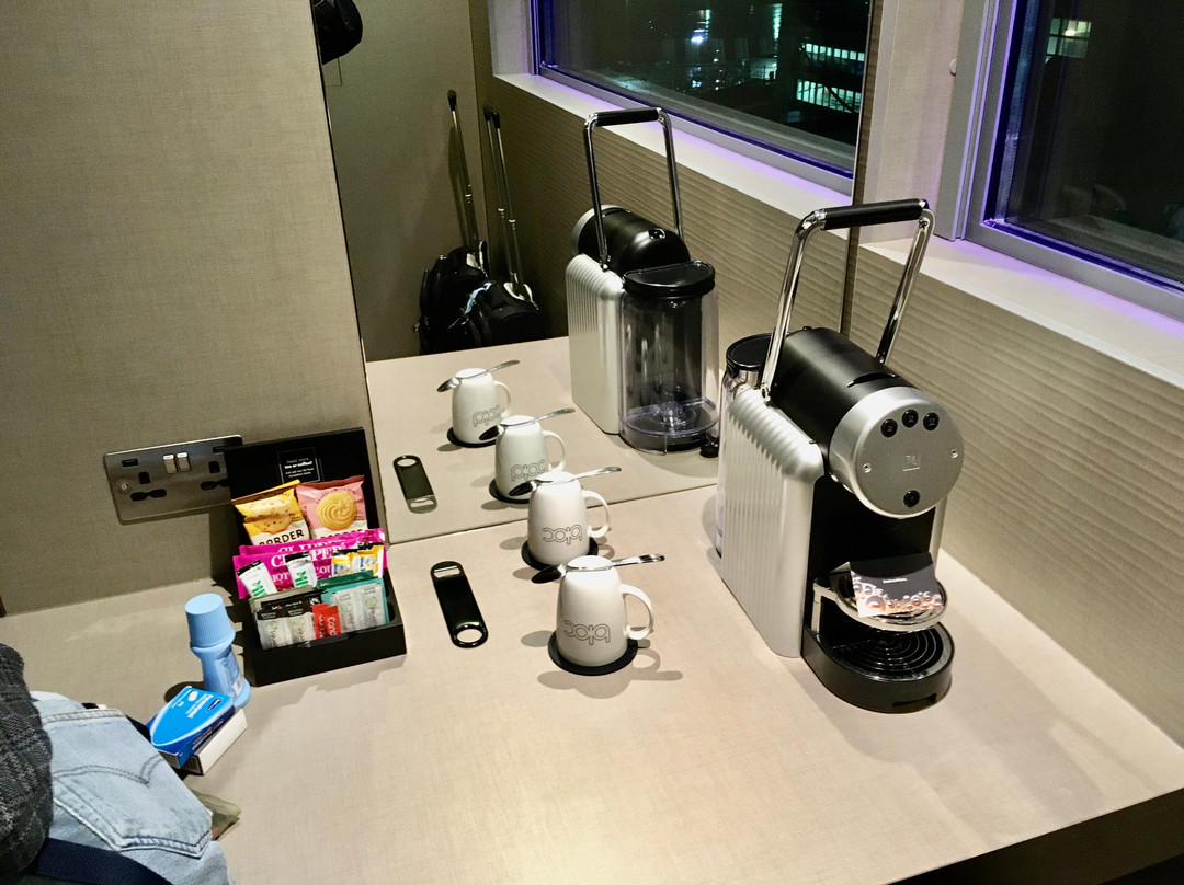 Bloc Hotel London Gatwick Airport主图