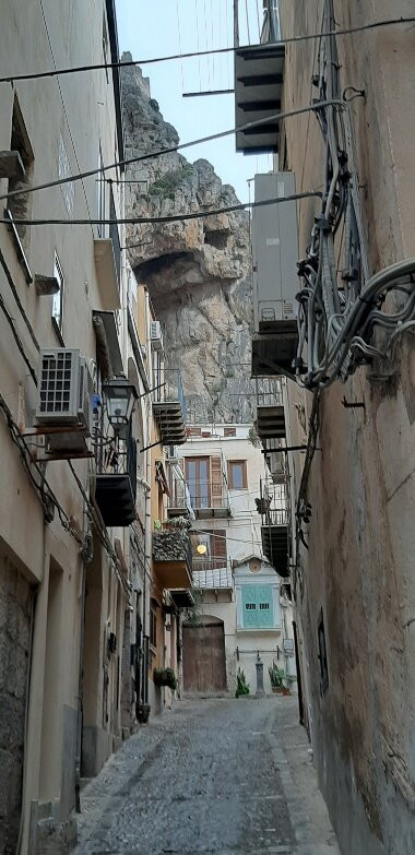 Old Town Cefalu景点图片
