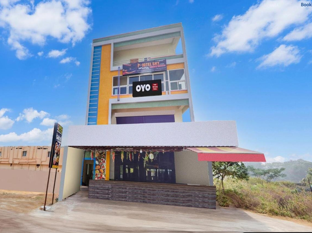 Hotel O Sky Luxury Rooms
