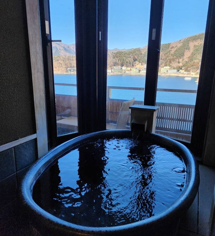 花水庭酒店主图