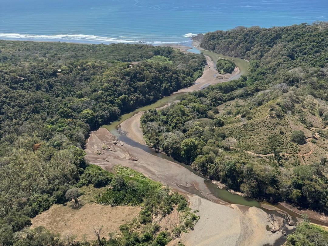 Fly With Us - Ultralight Tours-萨玛拉滩必去景点