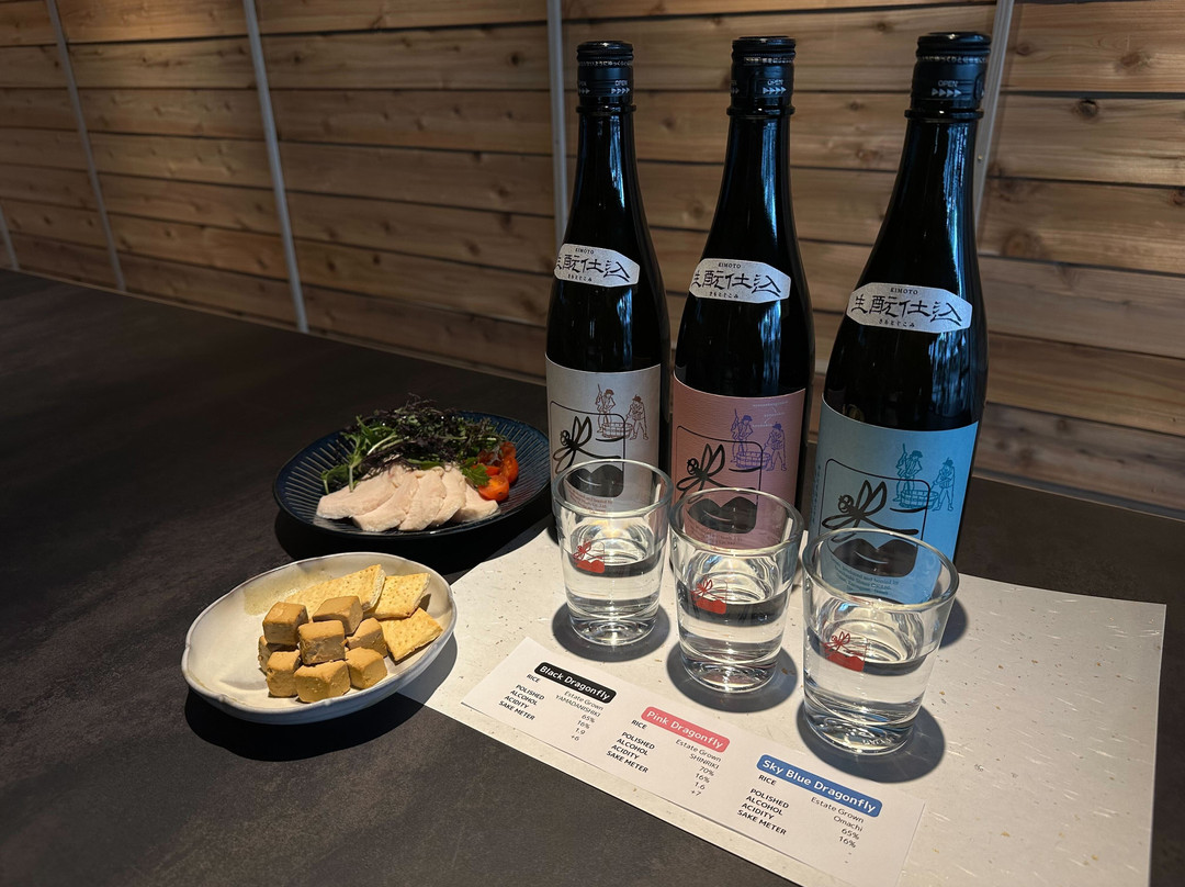 Izumibashi Sake Brewery景点图片