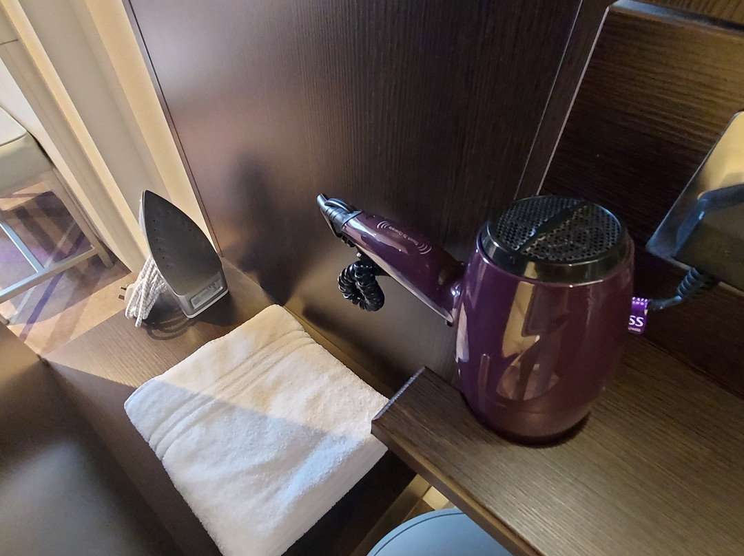 Premier Inn London Heathrow Airport Terminal 4 Hotel主图