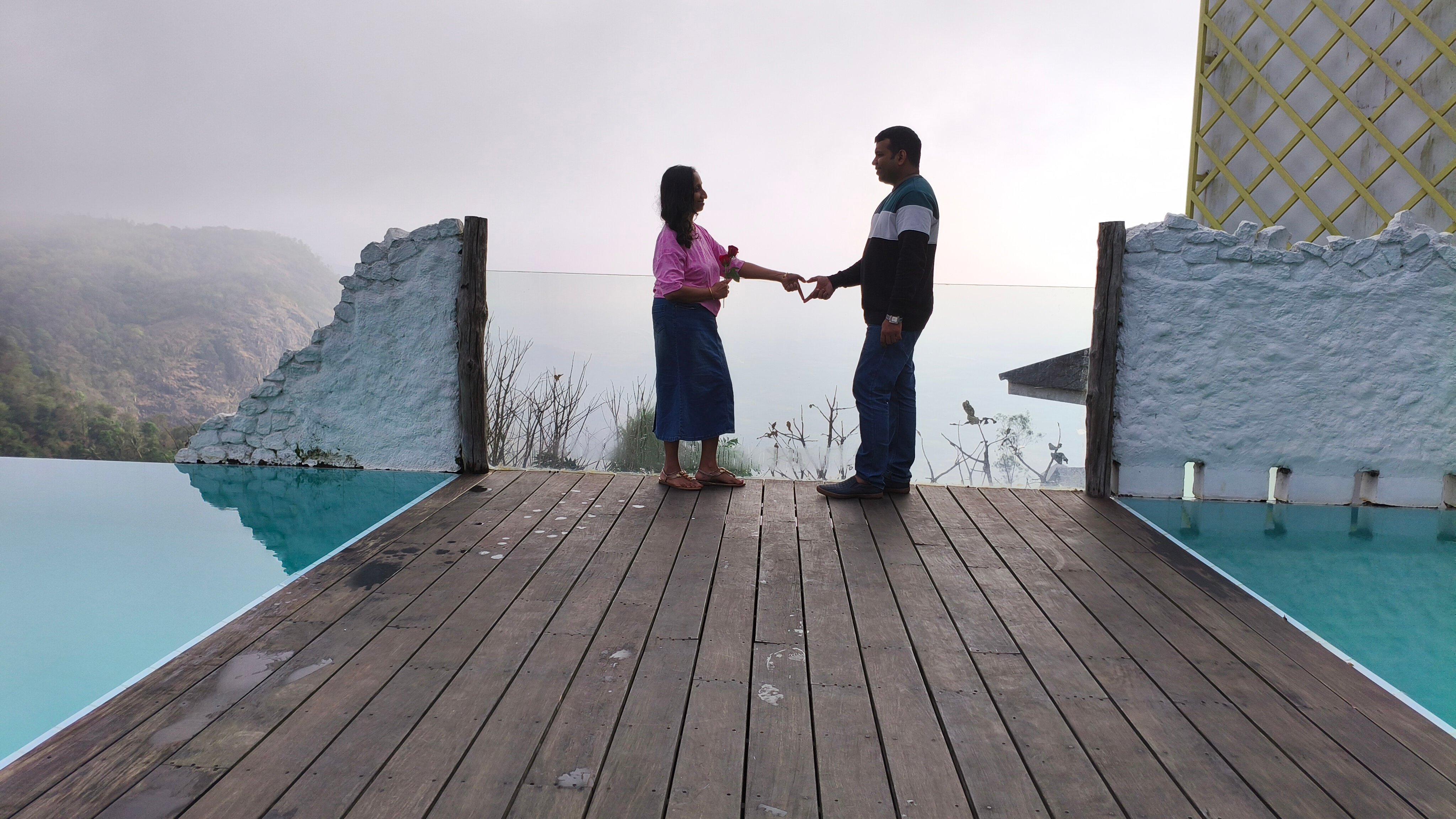 Hills & Hues Resorts Thekkady-泳池