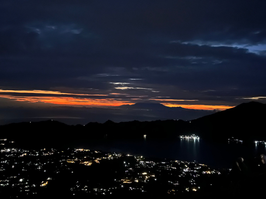 Mount Batur Trekking Guide景点图片