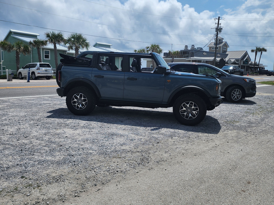 Destin Jeep Rentals景点图片