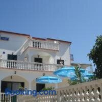 Bed and Breakfast - Haus Sofija - Zimmer Mit Eigenem Bad Und Privatparkplatz - Bed and Bike
