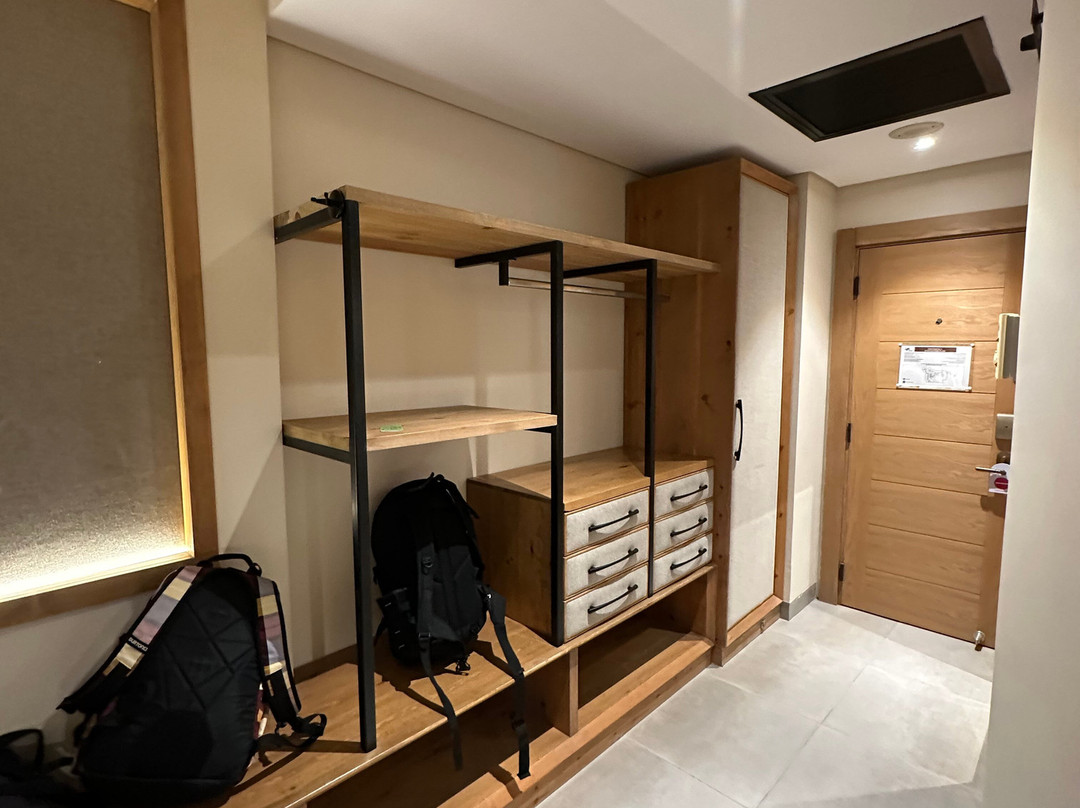 The Breakers Diving and Surfing Lodge主图