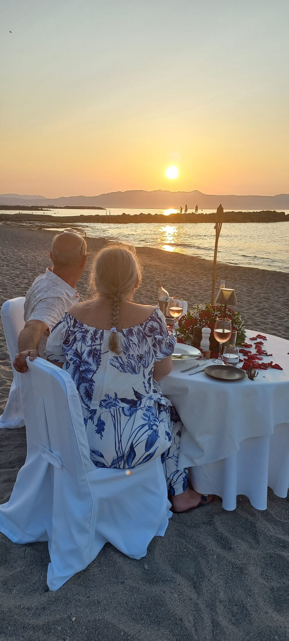 Thalassa Beach Resort-官方