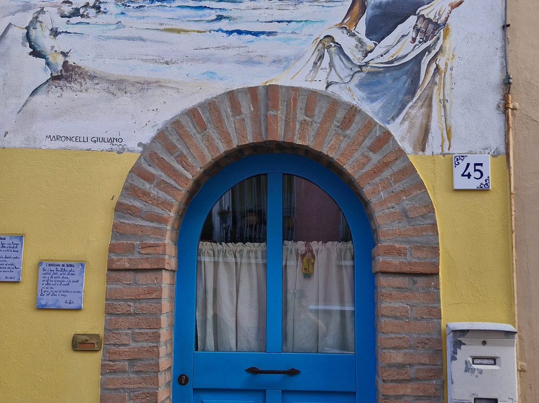 Borgo San Giuliano-里米尼必去景点