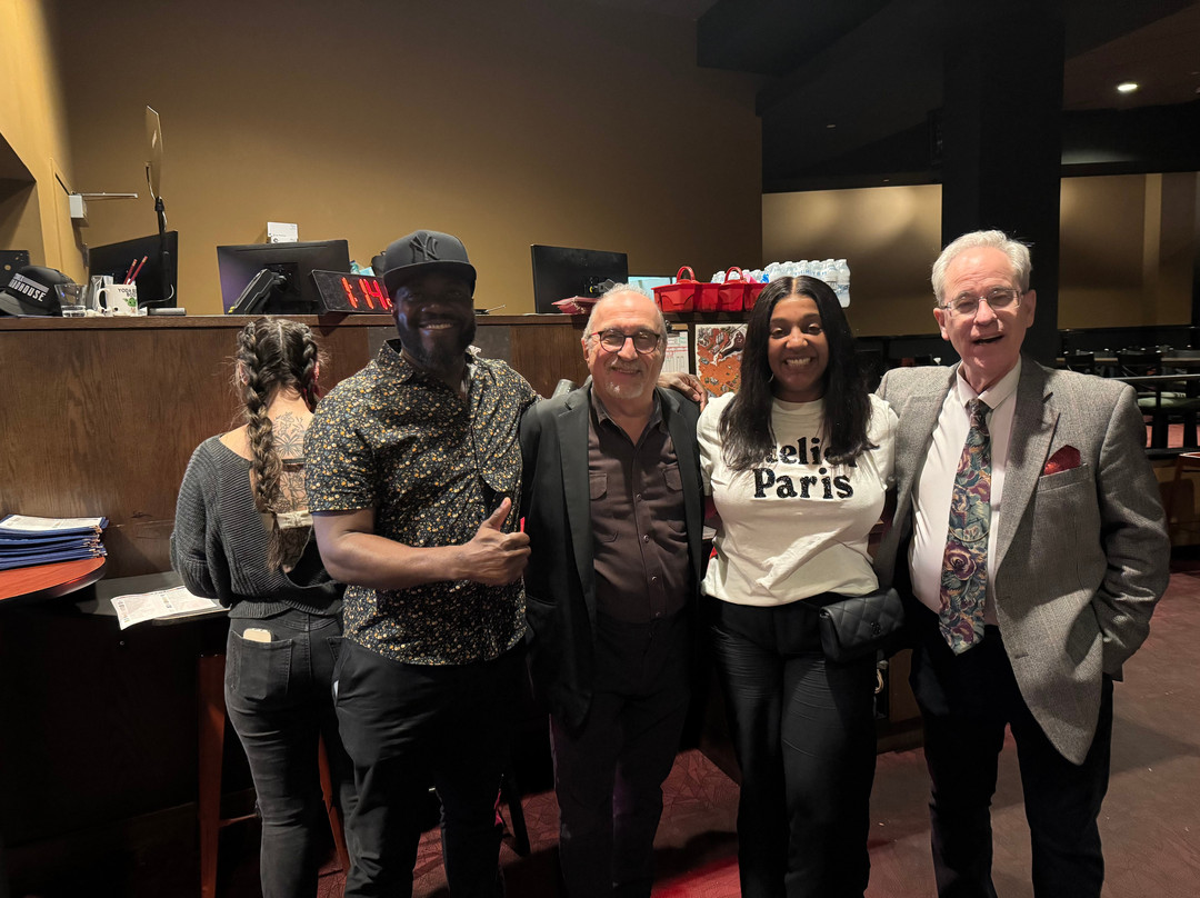 Spinnatos Comedy Magic & Hypnosis Shows-安卡斯维尔必去景点