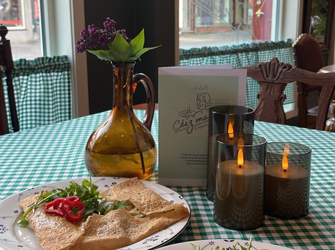 Chez Maman Crêperie & Café