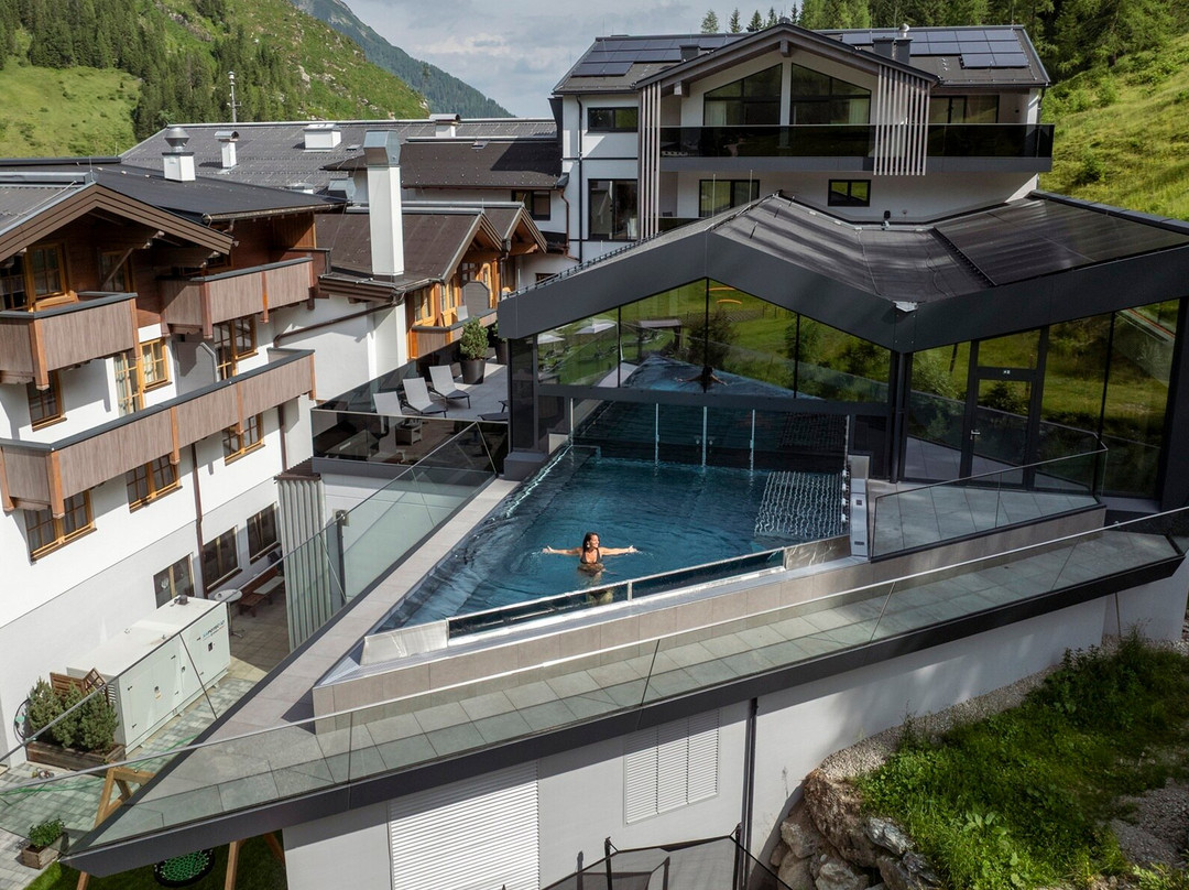 Hotel Alpenhof主图