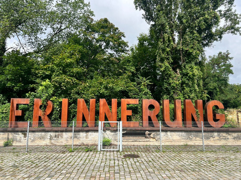 DoggyBagTours-柏林必去景点