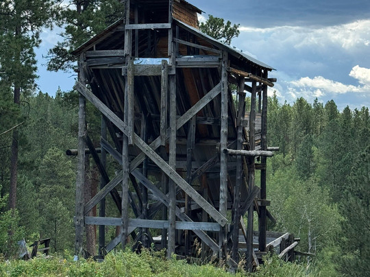 Black Hills Outdoor Fun-拉皮德城必去景点