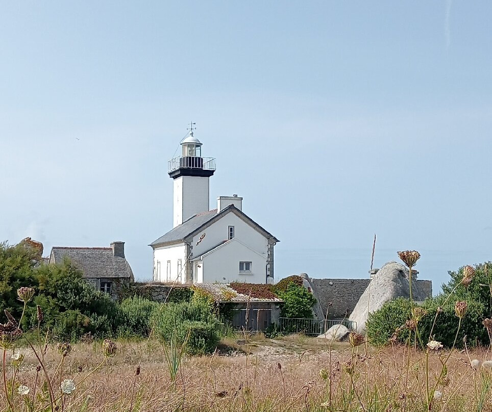 Phare de Pontusval-Brignogan-Plage必去景点