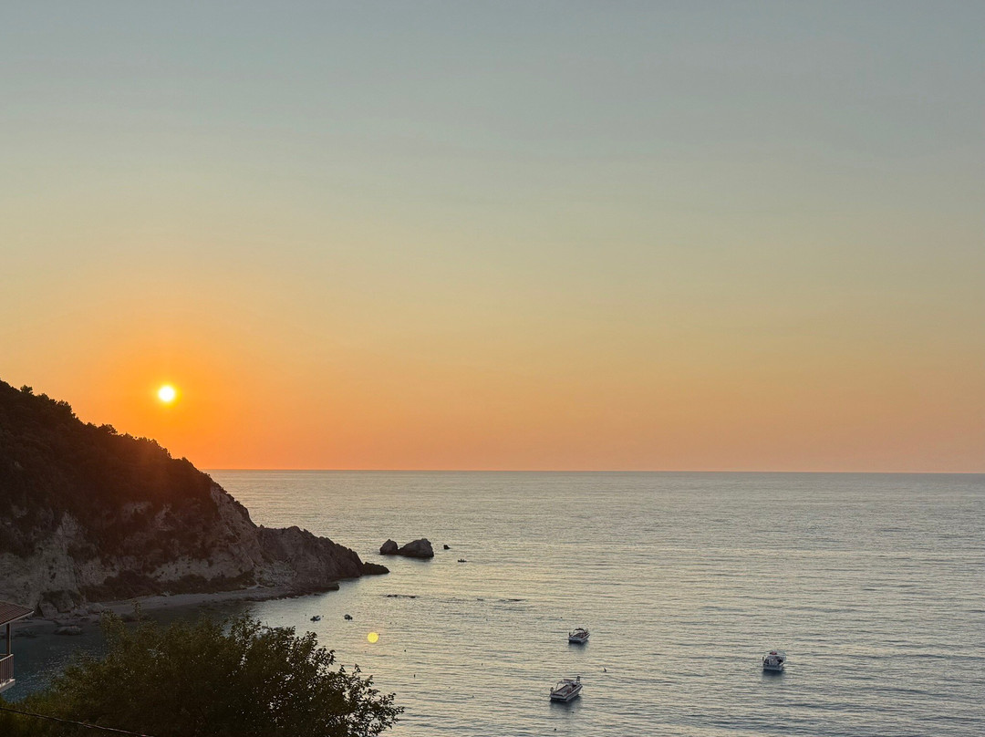 The Ionian View主图