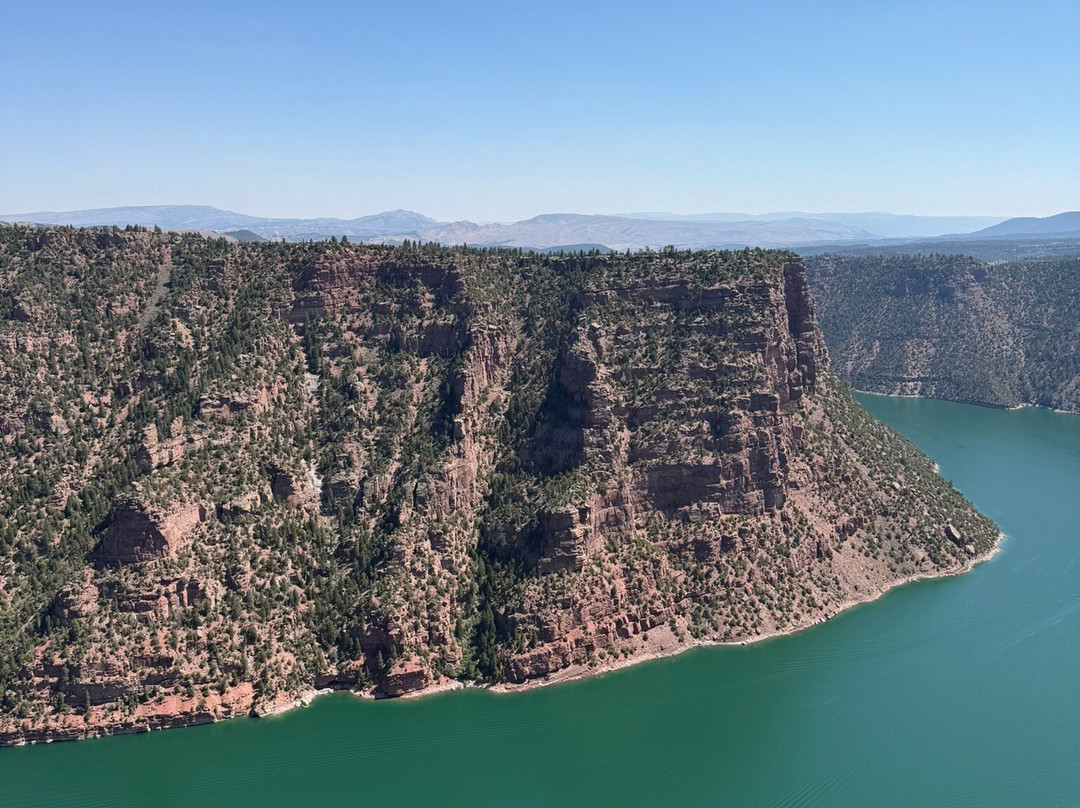 Red Canyon Visitor Center-Dutch John必去景点