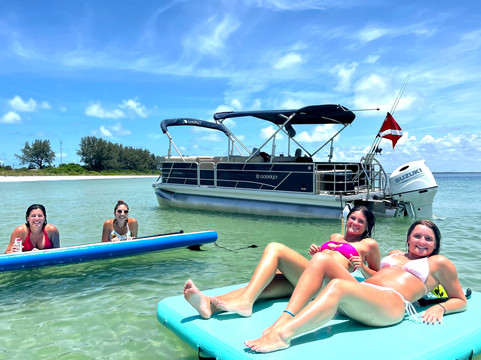 Crysten’s AMI Boat Tours-Holmes Beach必去景点