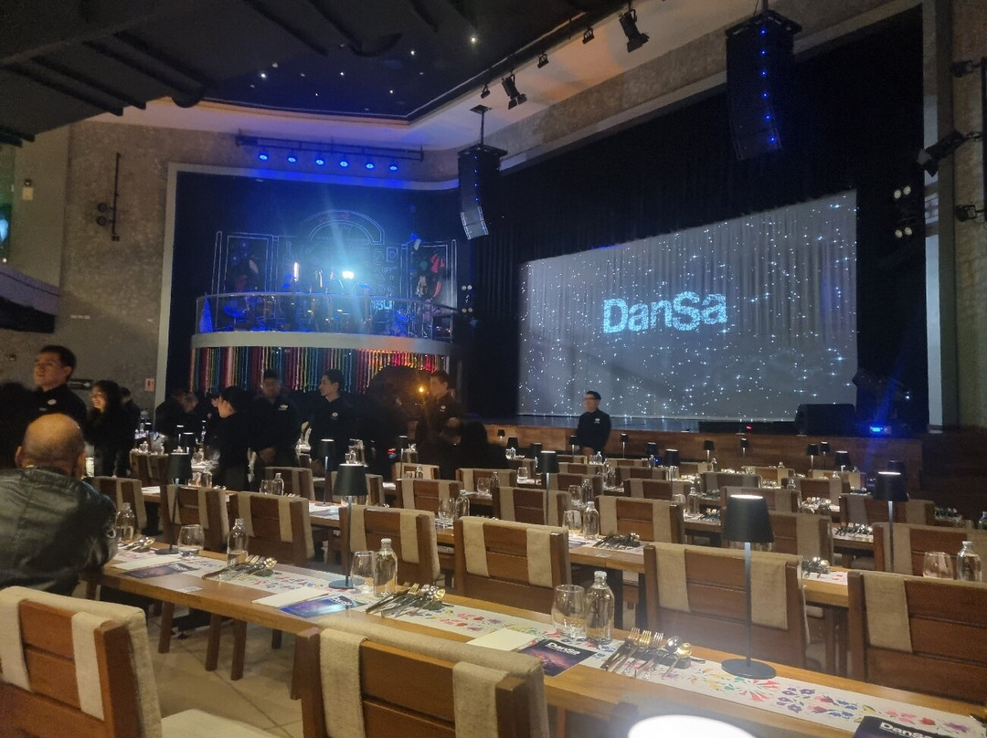 Dansa - Danzas Y Sabores Del Perú