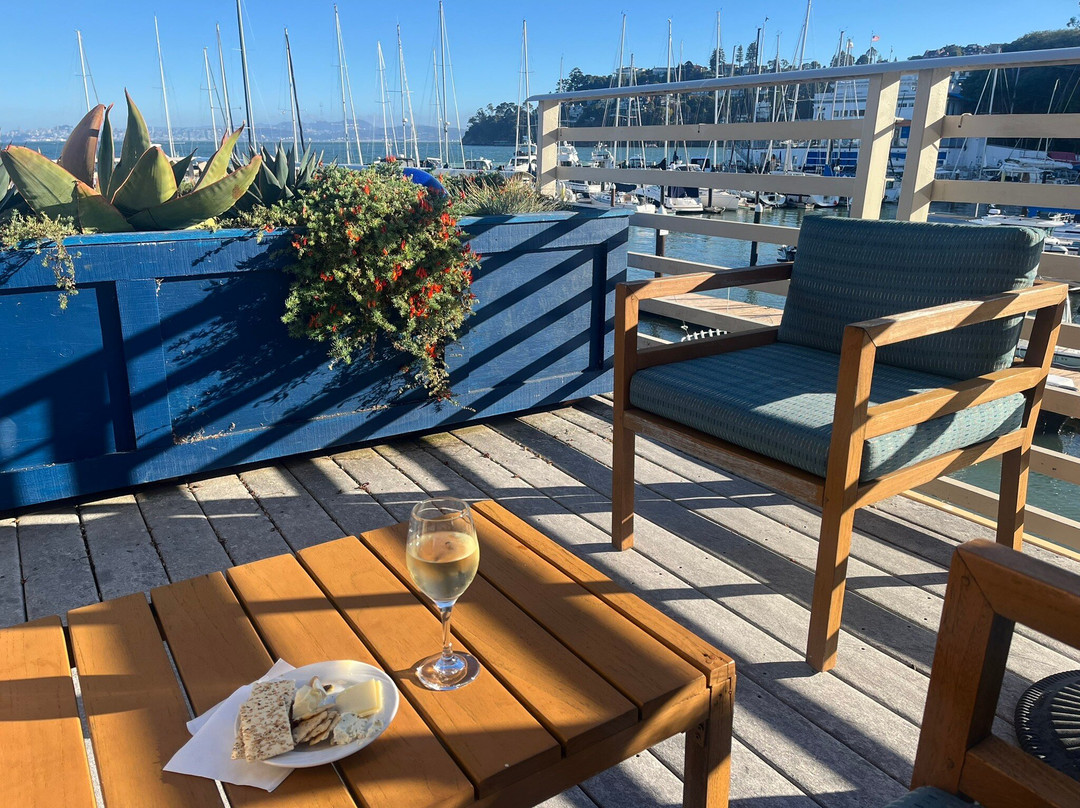 沃特斯艾治酒店主图