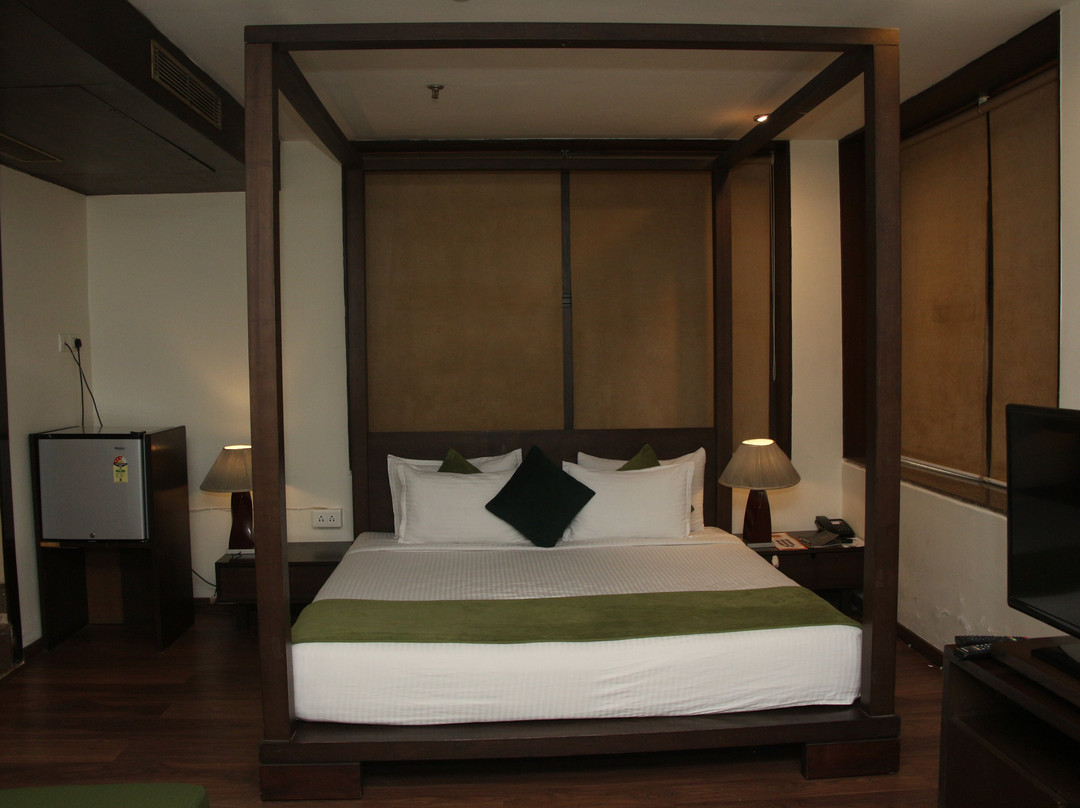 Seventeen Degrees Hotel Co Pvt Ltd主图