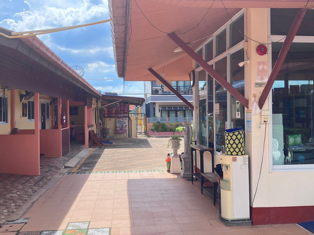 Baan Sabaijai Resort