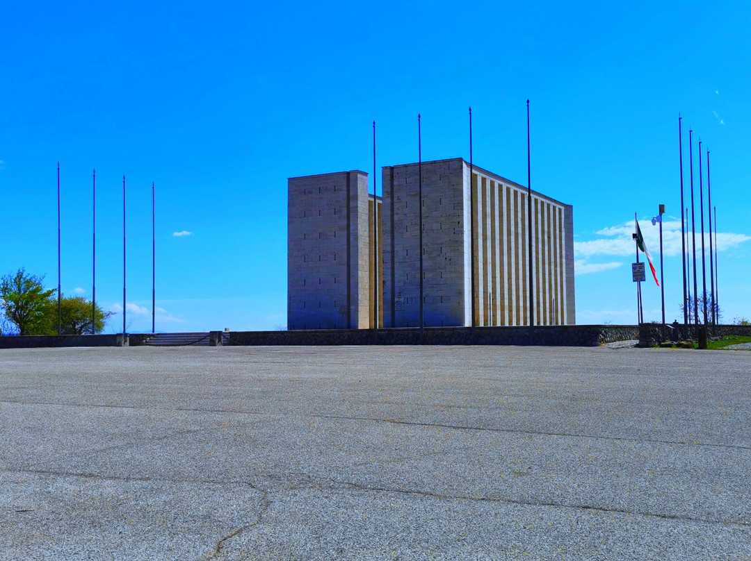 Ara Pacis Mundi di Medea-Medea必去景点