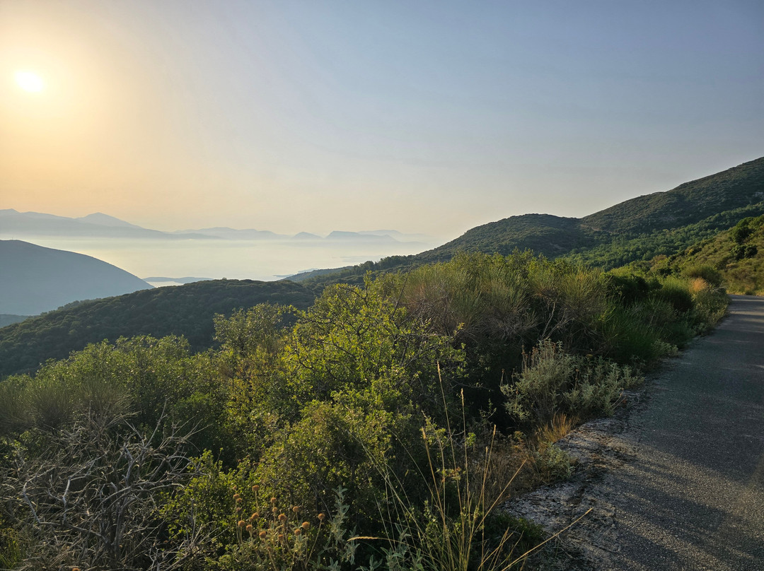 Get Active-Nidri必去景点
