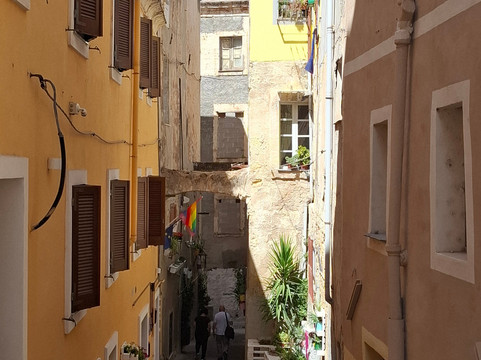 Centro storico-萨萨里省必去景点