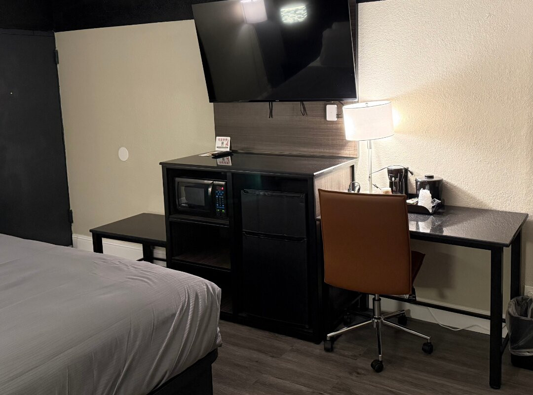 Lx Hotel, Powered by ACW Circle主图