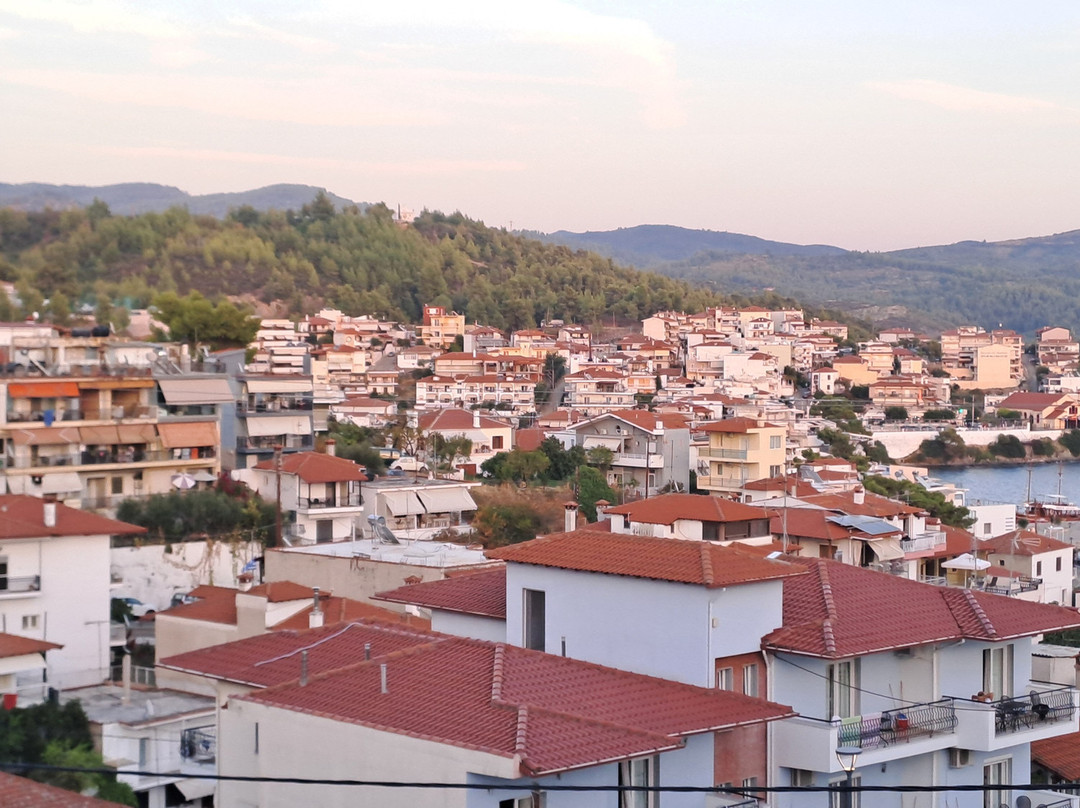 Pella Hotel - New主图