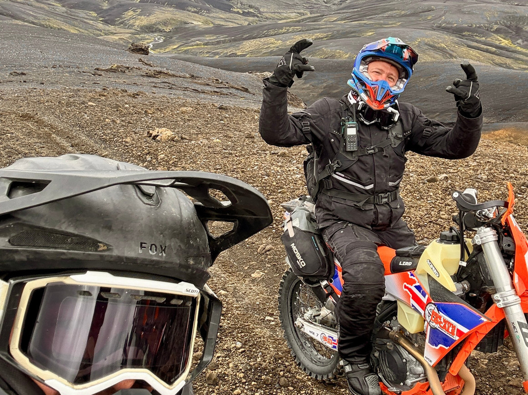 Ride with Locals-塞尔福斯必去景点