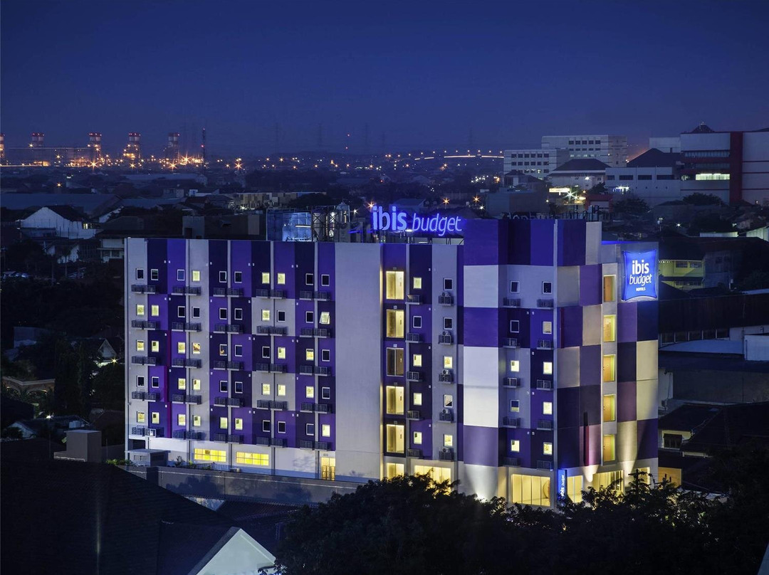 Krobokan酒店住宿-宜必思快捷三宝垄滕德安酒店