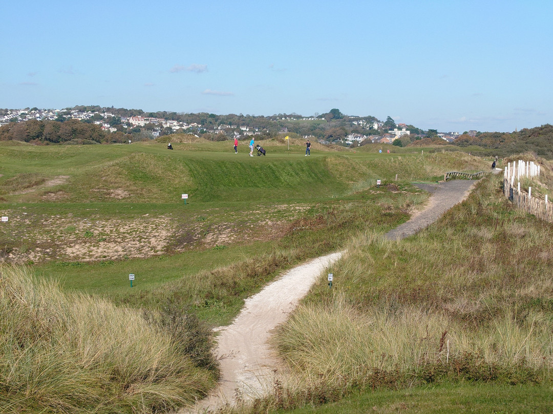 Tenby Golf Club-腾比必去景点