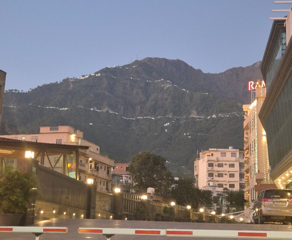 Ramada by Wyndham Katra Station Road主图