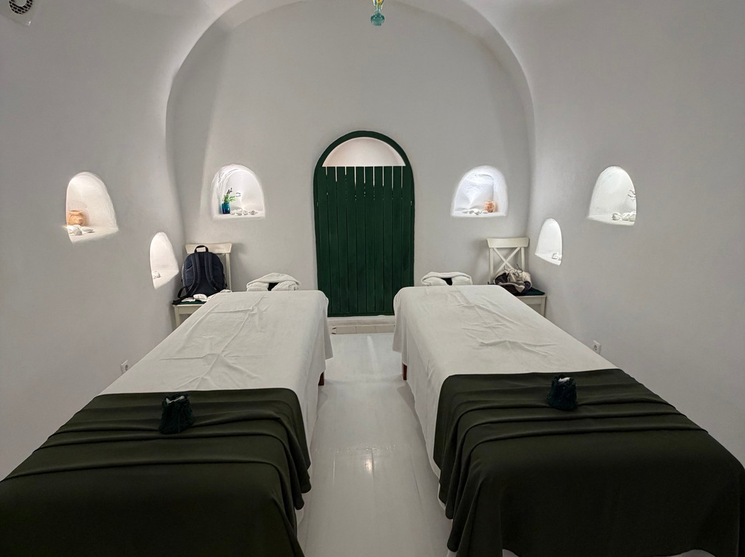 卡尔德拉按摩水疗馆-伊亚必去景点