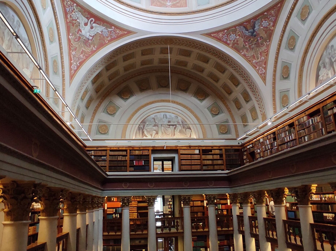 The National Library of Finland-赫尔辛基必去景点