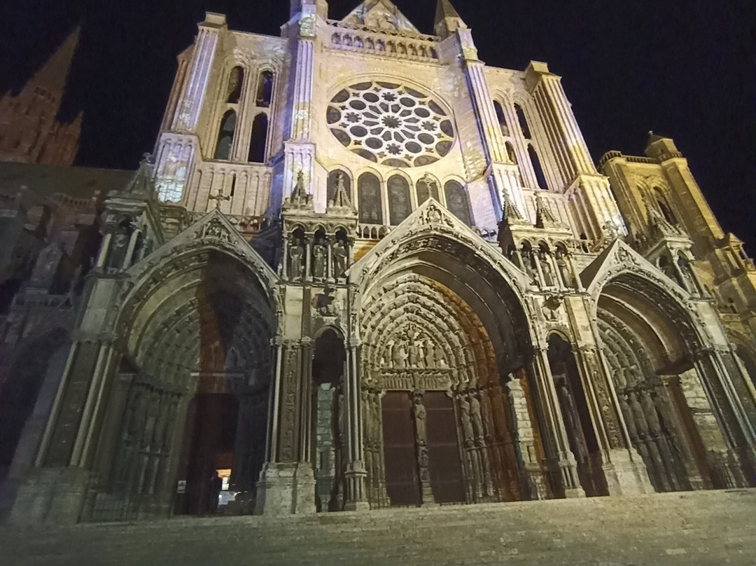 Chartres en Lumieres-沙特尔必去景点