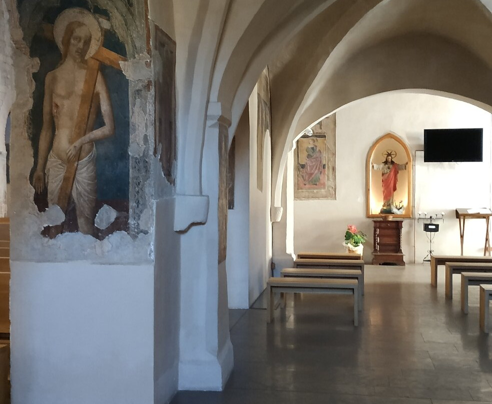 Chiesa di Santa Maria Infraportas-福利尼奥必去景点