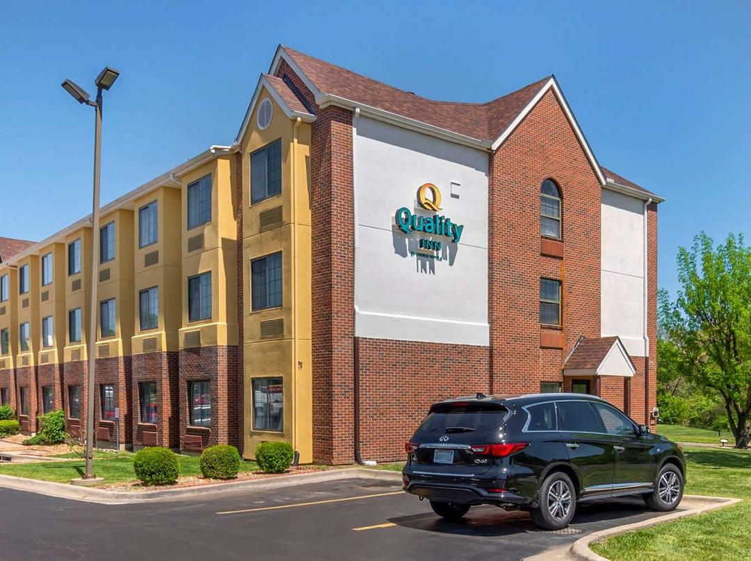 Quality Inn Overland Park Kansas City