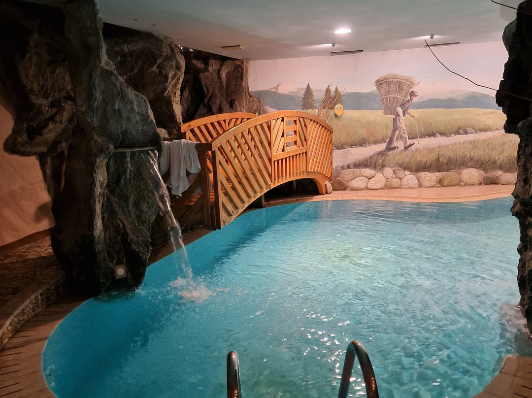 米拉瓦勒酒店主图