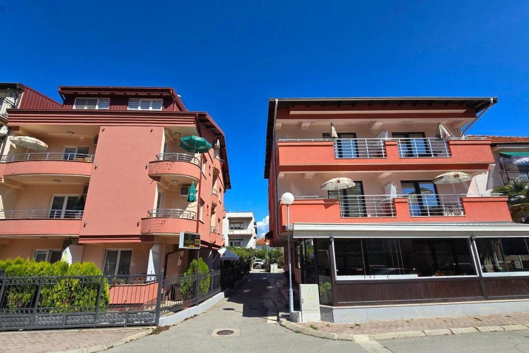 Villa & Apartments Antigona