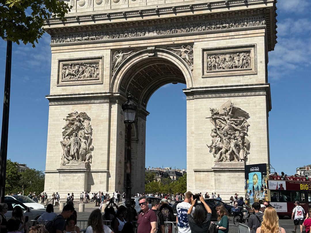 France Just for You-朗热堡必去景点