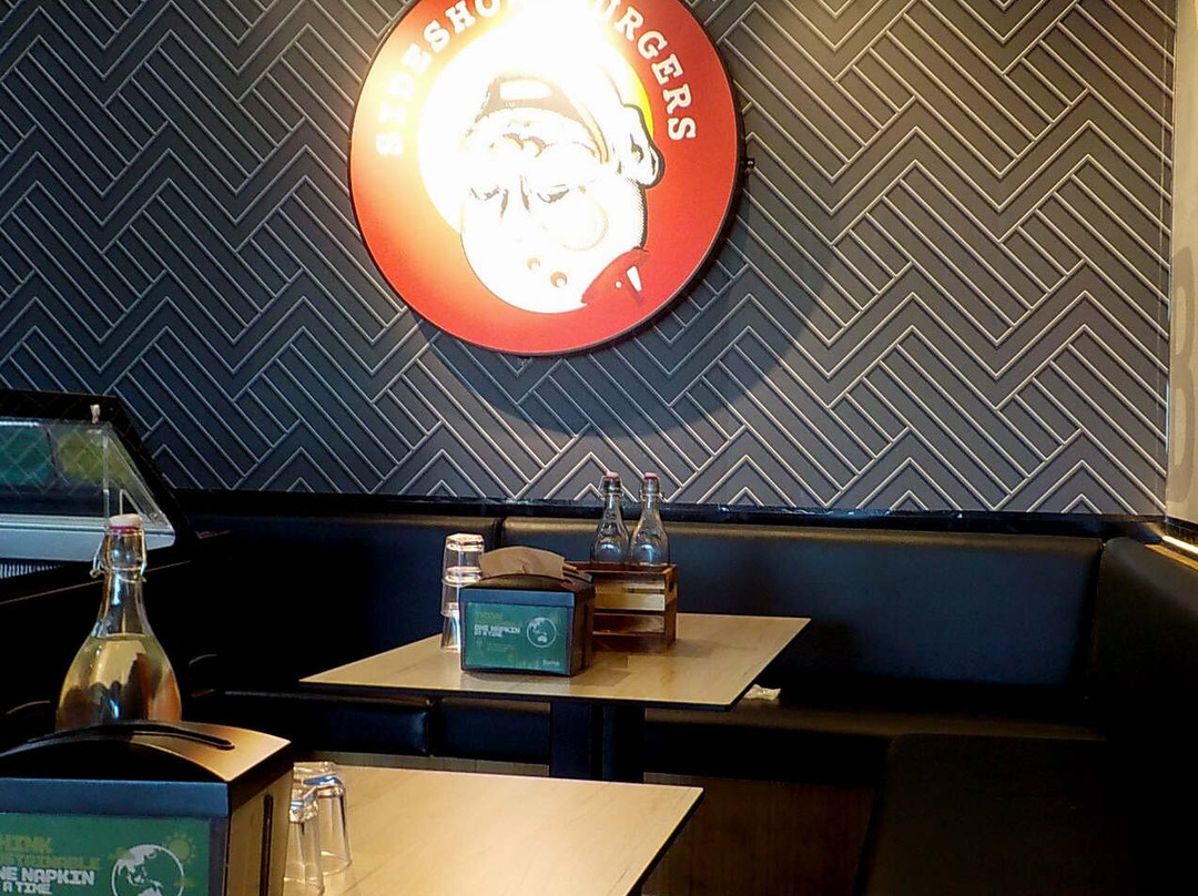 Sideshow Burgers Melton