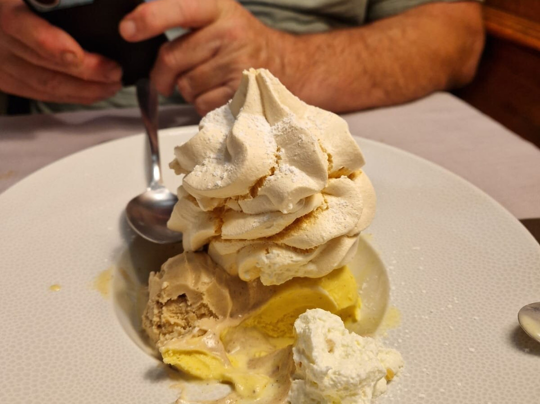 Hôtel-restaurant A L'arbre Vert主图