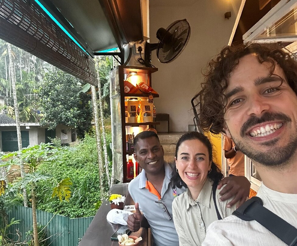 Ceylon Saan Smiles Travels-Talpe必去景点