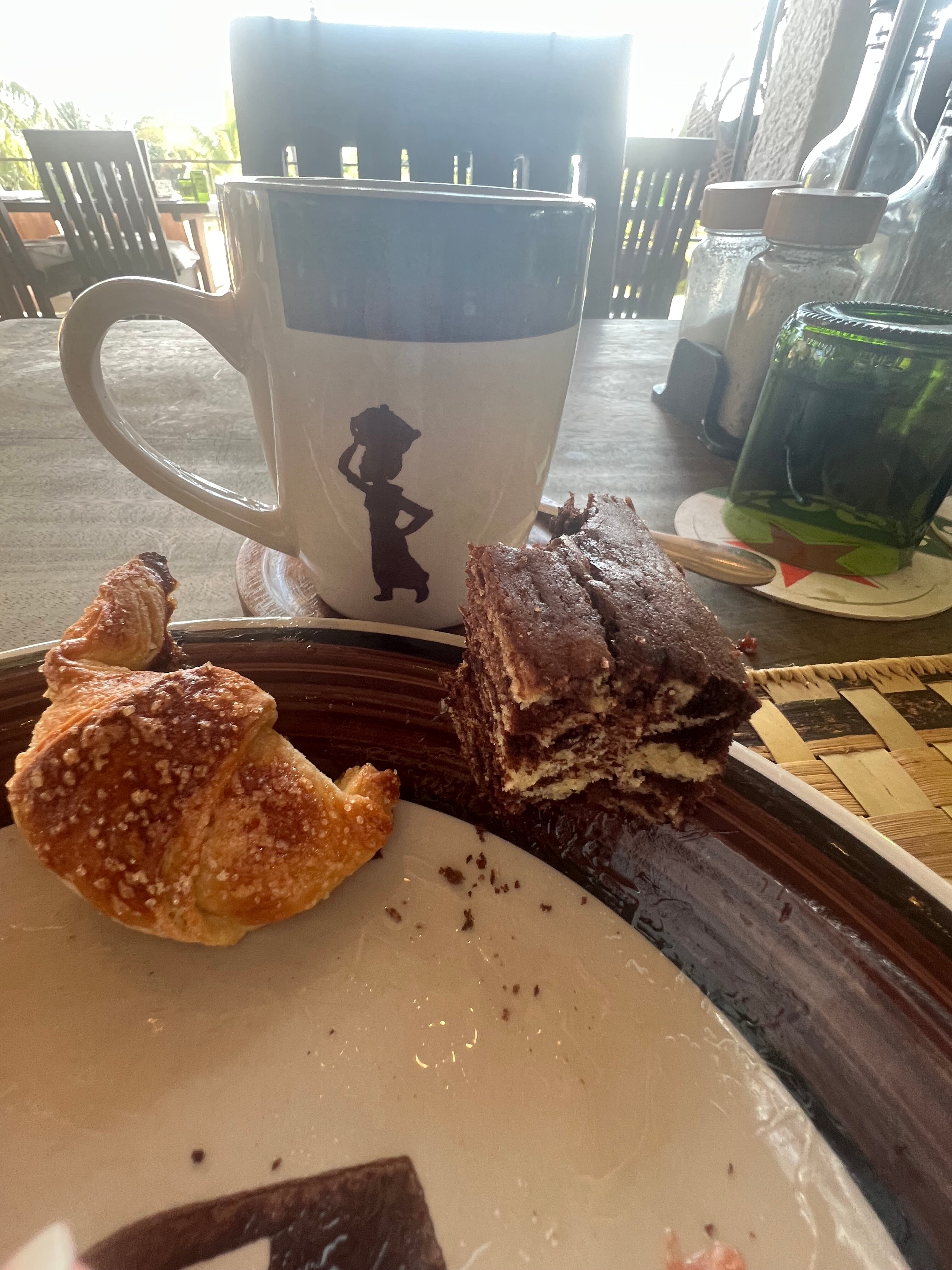 Basecamp Mafia Island-官方